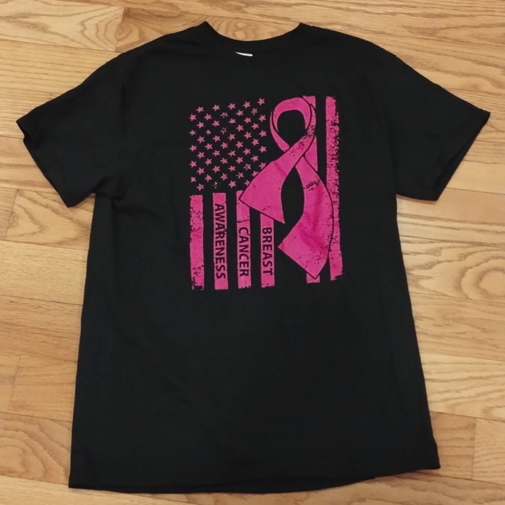 Breast Cancer Awareness Ribbon American Flag T-Shirt M nwt